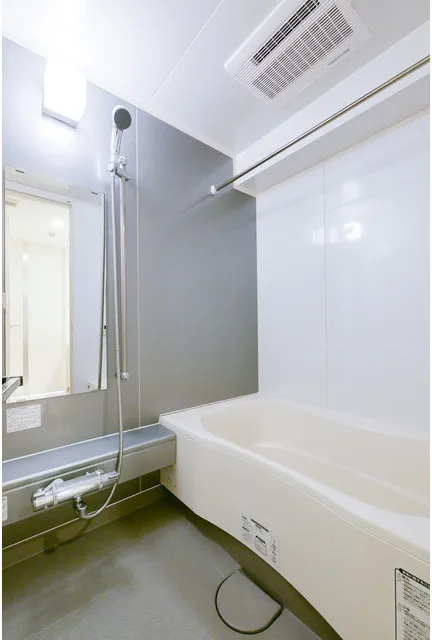 Quintet Ebisu - Interior - ["Flooring", "Plumbing fixture", "Floor"]