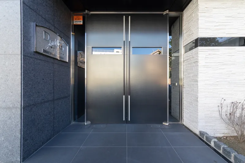 Plaire Duc Shimura 3-Chome - Exterior - []