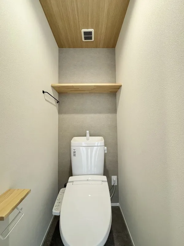 PREAS SHIBUYAHONMACHI - Interior - ["Toilet seat", "Toilet", "Plumbing fixture"]