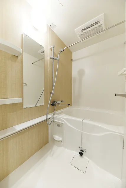 Belfirth Kanda Jimbocho - Interior - ["Plumbing fixture", "Shower head", "Building"]