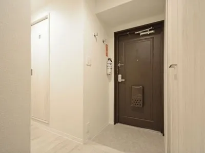 Roppongi View Tower - Interior - ["Fixture", "Door", "Handle"]