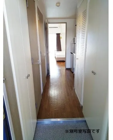 Maison De Ville Shinagawa - Interior - ["Flooring", "Floor", "Door"]