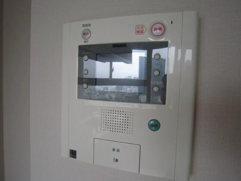 First Real Tower Shinjuku - Interior - ["Electronic device", "Technology", "Electronics"]