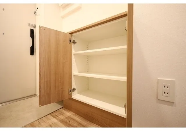 La Class Nakano Minamidai - Interior - ["Wood", "Flooring", "Floor"]