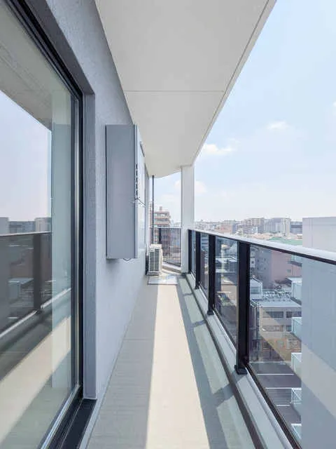 Prime Bliss Morishita Studio - Interior - ["Apartment", "Floor", "Glass"]
