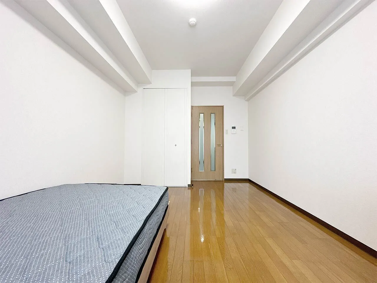 Mynavi STAY Flumen Meguro - Interior - ["Flooring", "Floor", "Wood"]