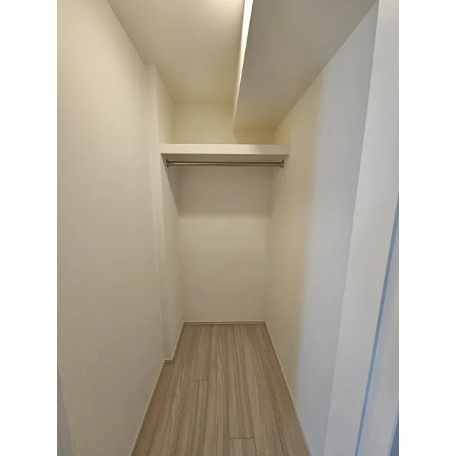 Orchid Residence Shibuya Tomigaya - Interior - ["Wood", "Fixture", "Building"]