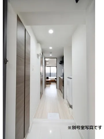 Makes Design Monzen-Nakacho River Place - Interior - ["Flooring", "Wood", "Floor"]