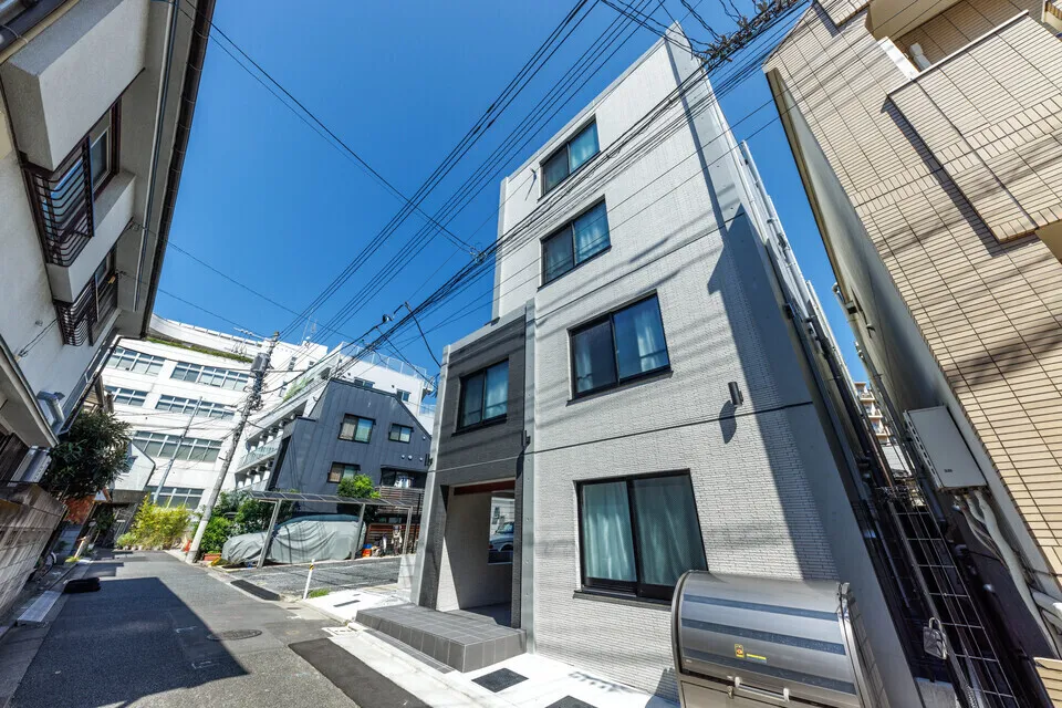 Hmlet Higashi Nakano - Exterior - ["Neighbourhood", "Apartment", "Concrete"]
