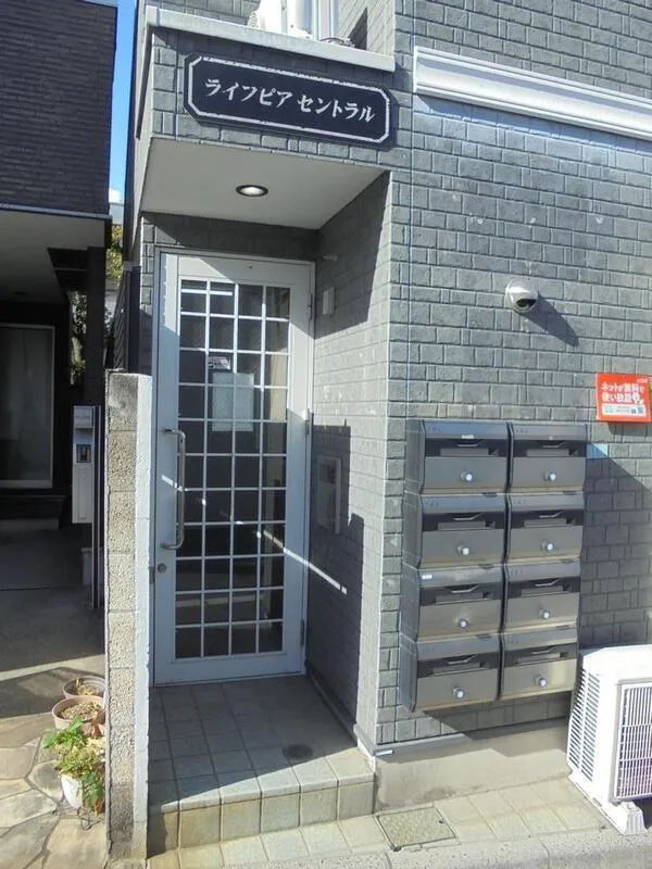 Lifepia Central - Exterior - ["Composite material", "Door", "Home Door"]
