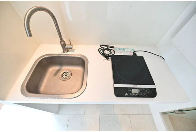Apartment Kuro Sangenjaya - Interior - ["Kitchen Sink", "Plumbing fixture", "Sink"]