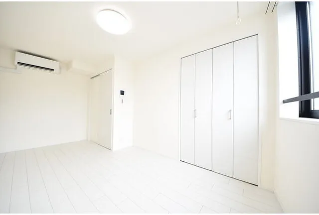Goodenough Nakano Shinbashi - Interior - ["Flooring", "Floor", "Ceiling"]