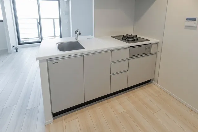 Terrace Kitasenju - Interior - ["Kitchen", "Flooring", "Major appliance"]