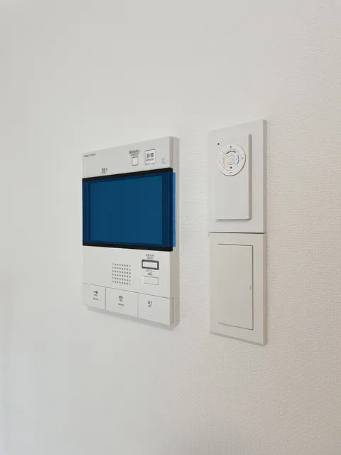 Open Bloom Ayase - Interior - ["Electronic device", "Technology", "Machine"]