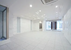 Grace Court Shirokane - Interior - ["Ceiling", "Floor", "Flooring"]