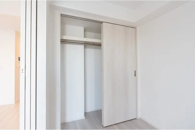 Comforia Takenotsuka East - Interior - ["Wood", "Flooring", "Floor"]