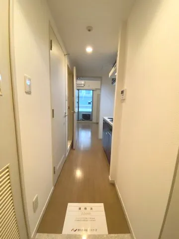 Prime Urban Nihonbashi Kayabacho - Interior - ["Fixture", "Building", "Flooring"]