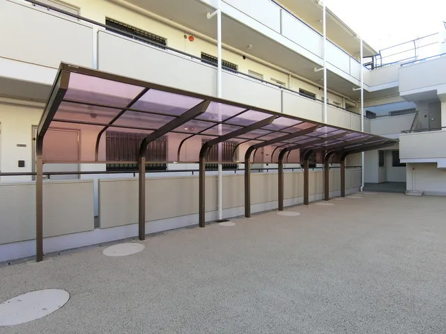 Maison Calm Nakaochiai North - Exterior - ["Metal", "Shade", "Daylighting"]
