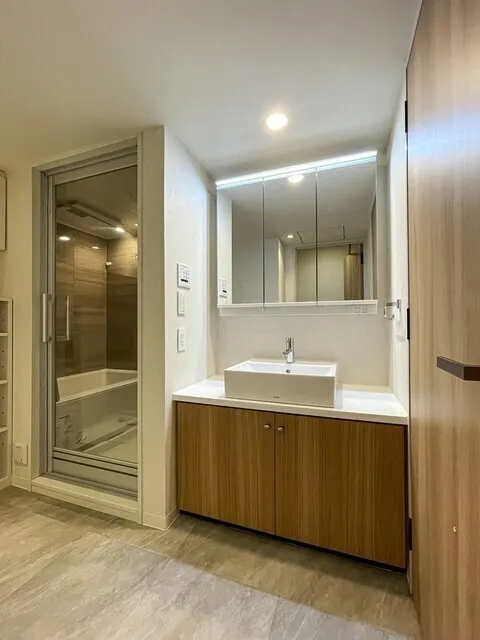 Ebisu Garden Terrace - Interior - ["Flooring", "Interior design", "Wall"]