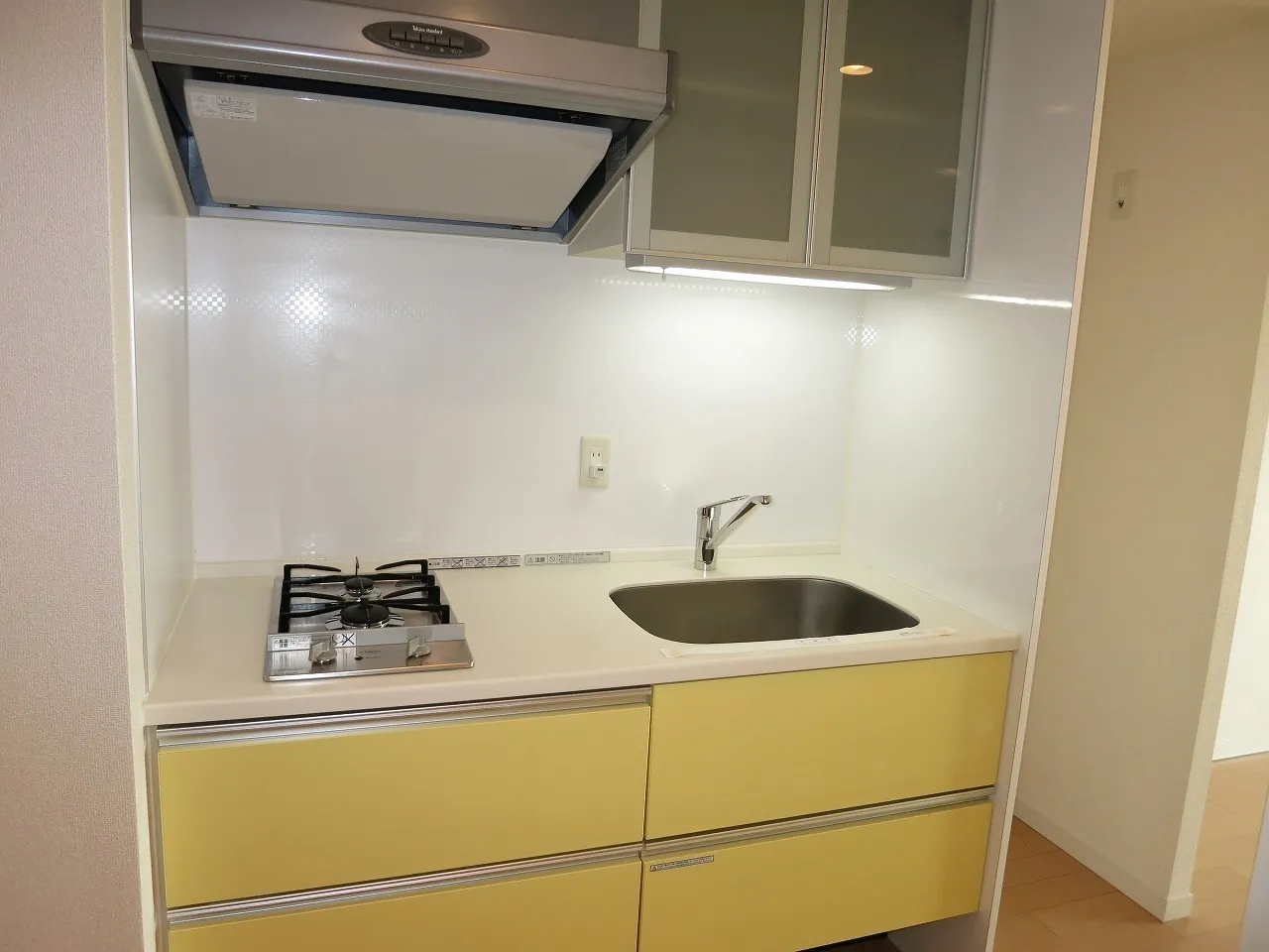 Residence Ryogoku Ekimae - Interior - ["Kitchen", "Plumbing fixture", "Flooring"]