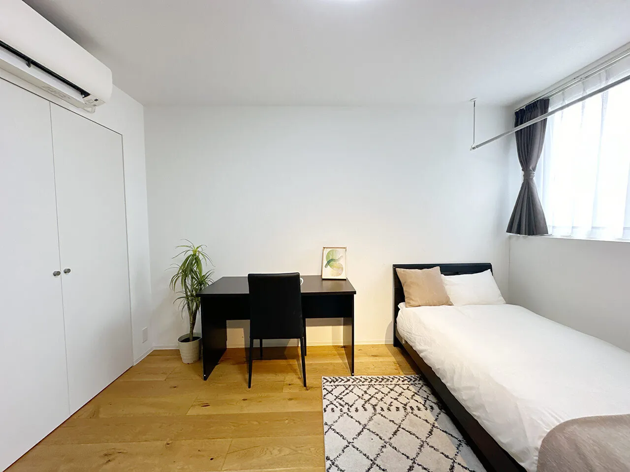 Mynavi STAY Tachiaigawa 2 - Interior - ["Flooring", "Floor", "Wall"]