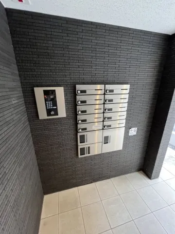 Segrate Nihonbashi - Exterior - ["Floor", "Hardwood", "Wood stain"]