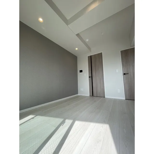 Abity Shimokitazawa - Interior - ["Building", "Window", "Wood"]