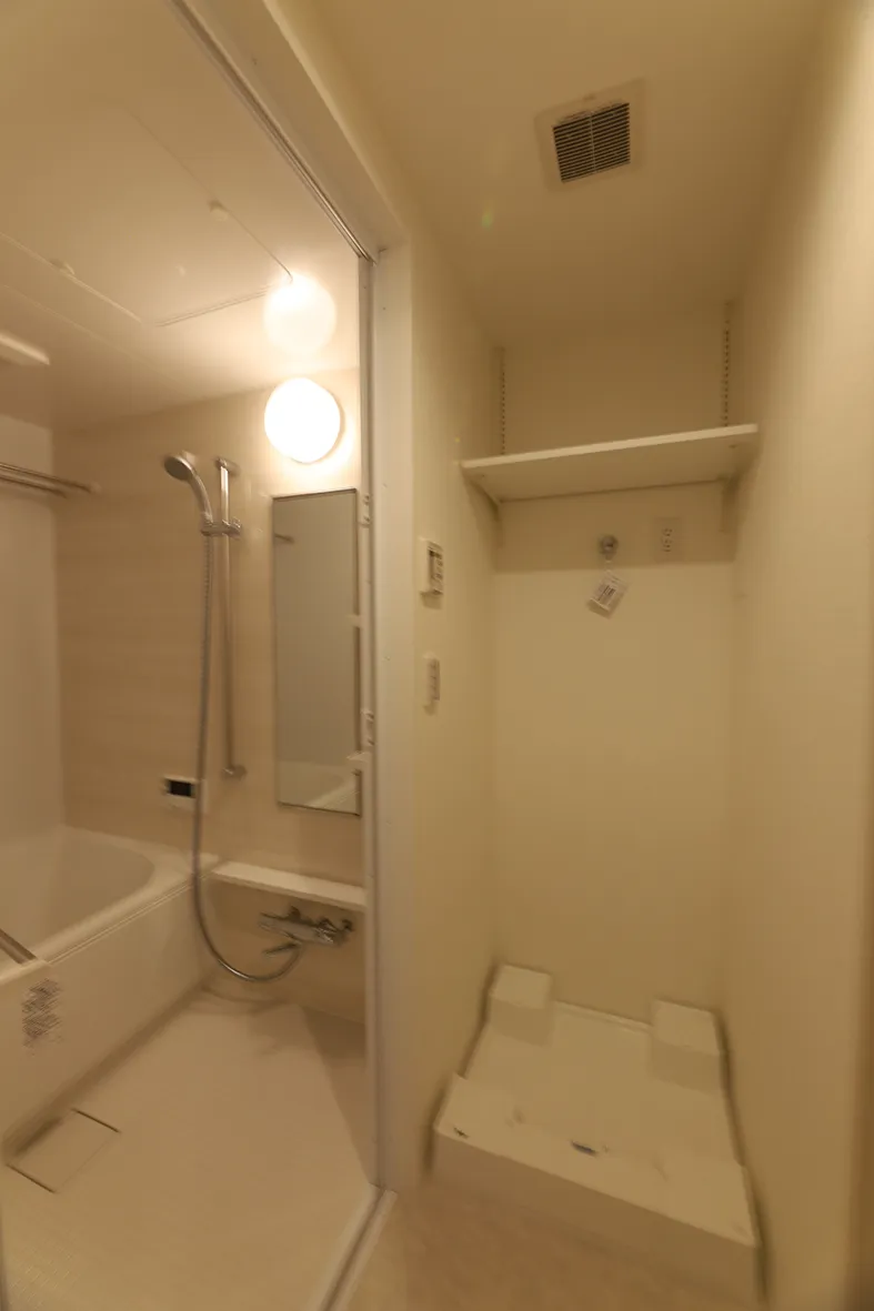 Geoent Okachimachi - Interior - ["Building", "Plumbing fixture", "Shower head"]