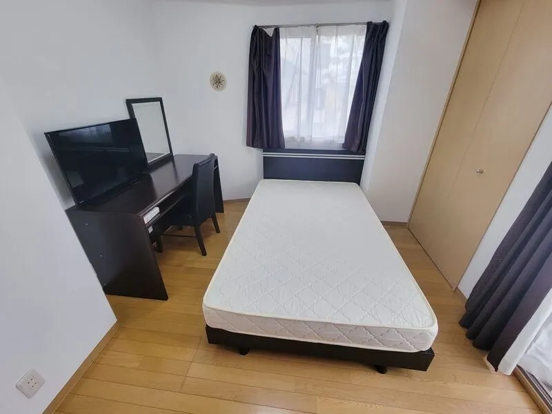 Prele Duc Yoga - Interior - ["Wood", "Flooring", "Floor"]