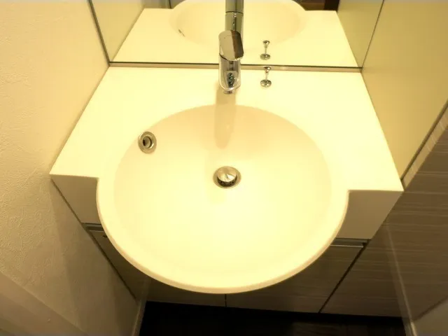 Laurier Ginza - Interior - ["Tap", "Plumbing fixture", "Bathroom sink"]