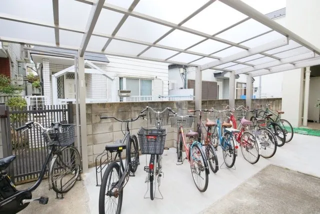 Meguro 3rd Corp. - Exterior - ["Bicycle", "Bicycle frame", "Bicycle wheel"]