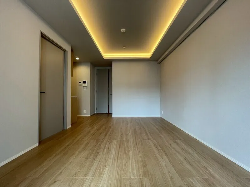 Dash Living Aoyama - Interior - ["Flooring", "Floor", "Wall"]