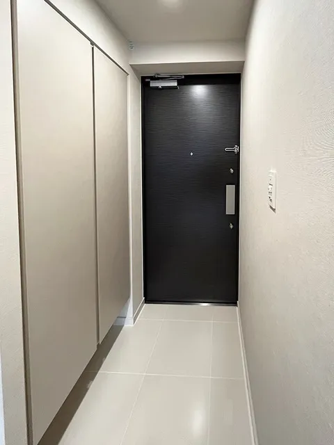 Bowsflats Nihonbashi Bakurocho - Interior - ["Fixture", "Door", "Floor"]