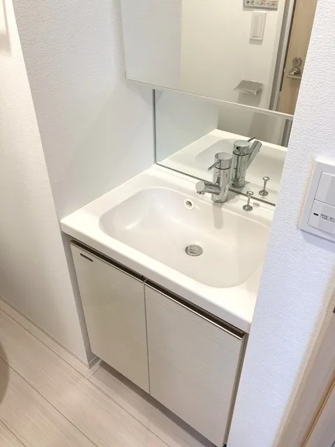 Urbanex Fukagawa Sumiyoshi III - Interior - ["Flooring", "Floor", "Wood flooring"]
