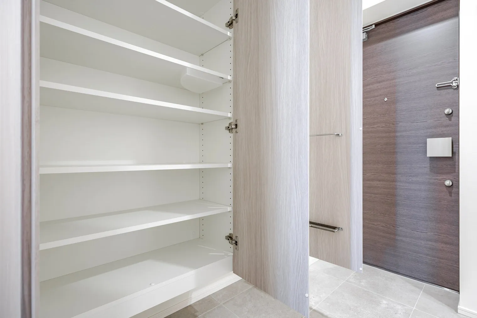 Brilia ist Asakusa - Interior - []