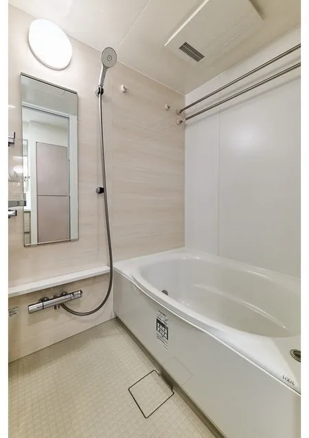 Comforia Liv Monzen-Nakacho East - Interior - ["Flooring", "Plumbing fixture", "Floor"]