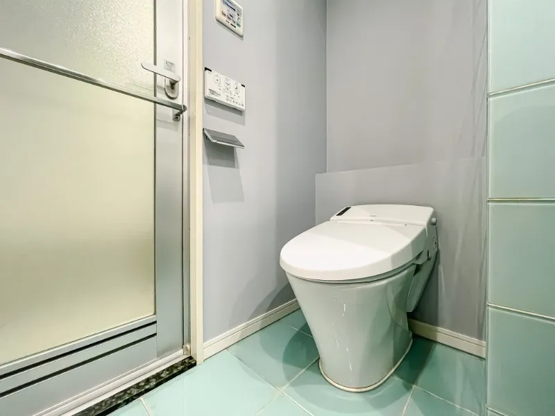 Castalia Azabujuban Ⅱ  - Interior - ["Toilet seat", "Toilet", "Bathroom"]
