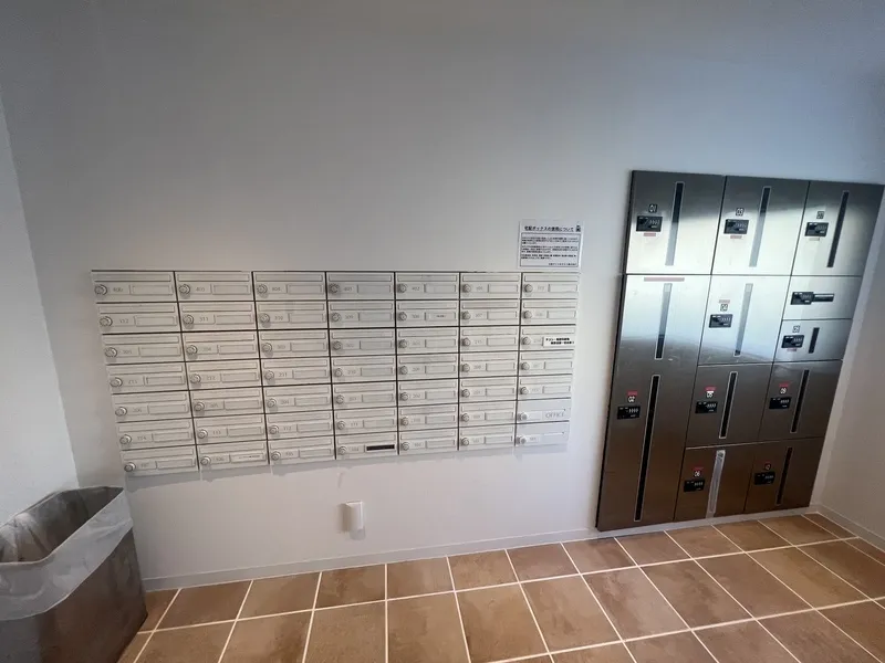 SOCIETY ASAGAYA - Other - ["Locker", "Tile Flooring"]