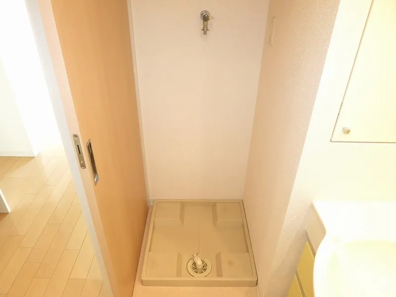 Residence Ryogoku Ekimae - Interior - ["Wood", "Flooring", "Floor"]