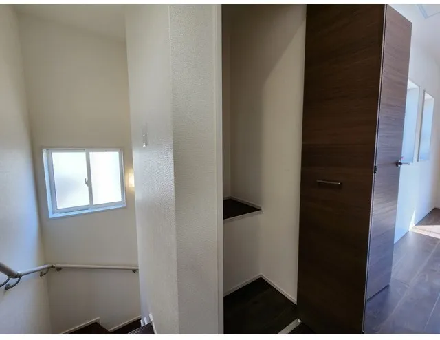 Kolet Yotsukaido Warabi - Interior - ["Flooring", "Floor", "Wood"]