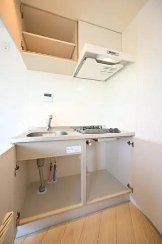 Carouge Kanamecho - Interior - ["Flooring", "Floor", "Apartment"]