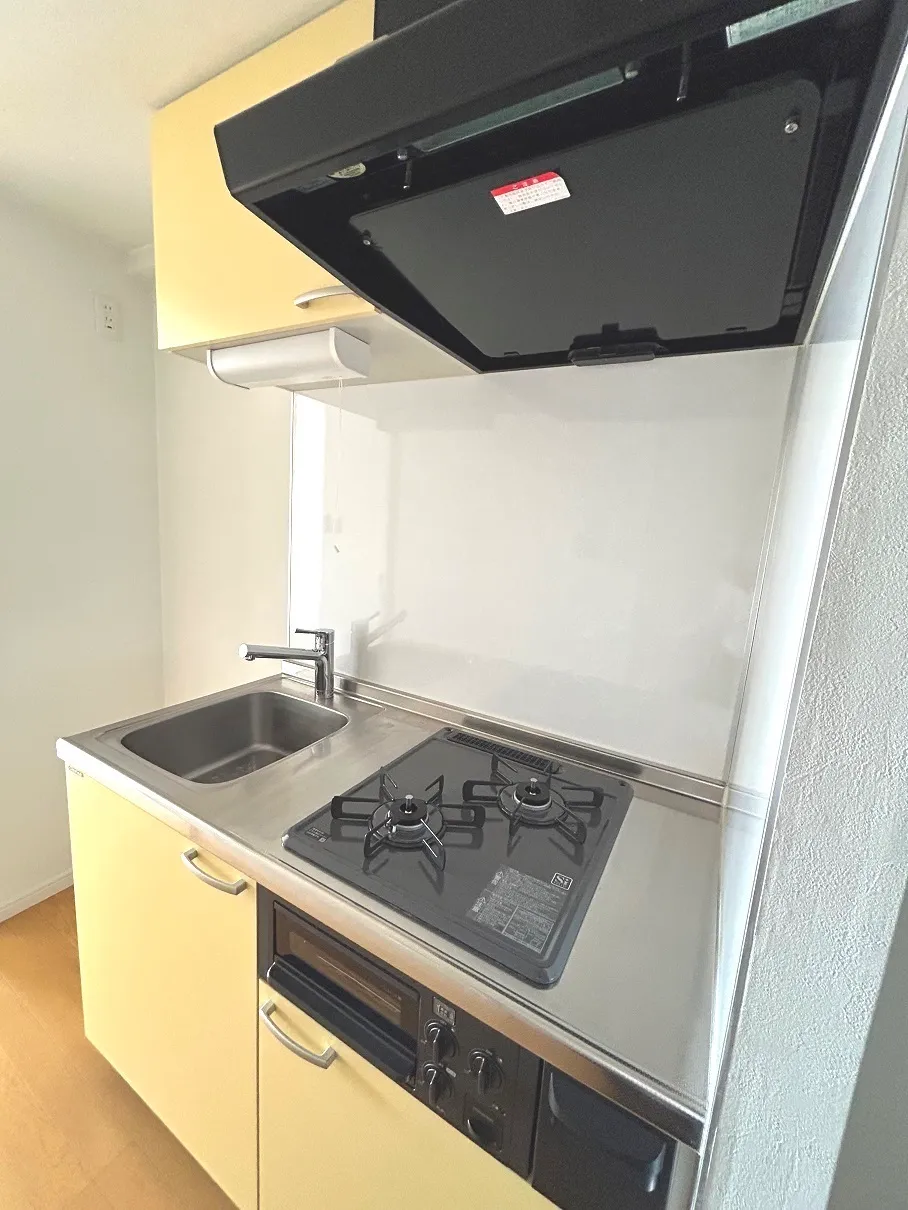 Prospect Monzennakacho - Interior - ["Cabinetry", "Countertop", "Kitchen appliance"]
