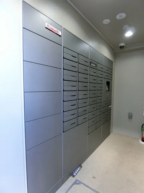 Ichigaya Takajocho Residence - Exterior - ["Building", "Door", "Floor"]