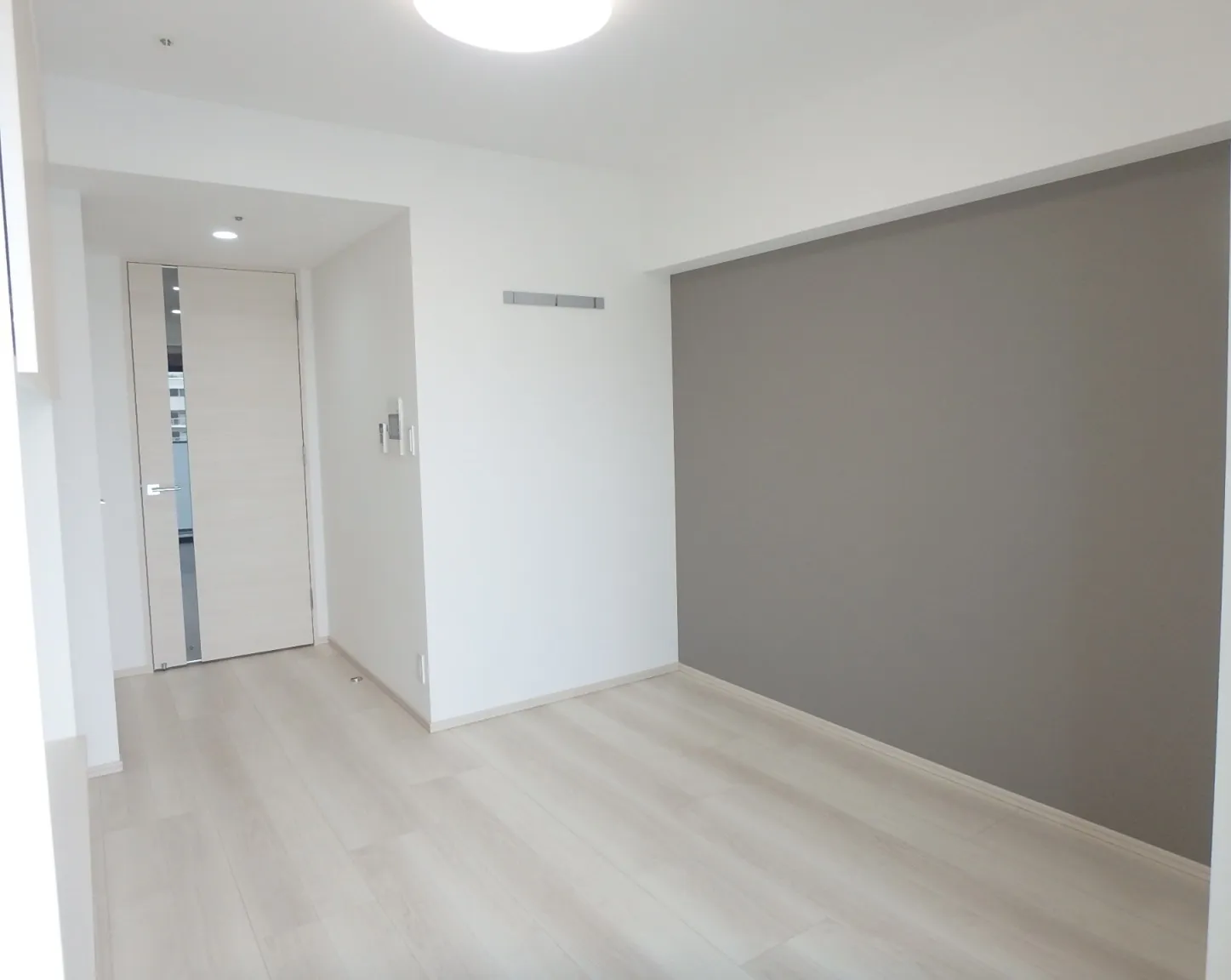 Orchid Residence Ueno - Interior - ["Flooring", "Floor", "Wall"]