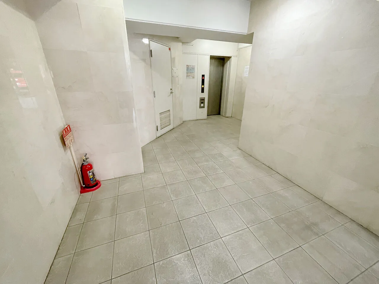 Mynavi STAY Miraie Kanda Riverside - Exterior - ["Flooring", "Floor", "Ceiling"]