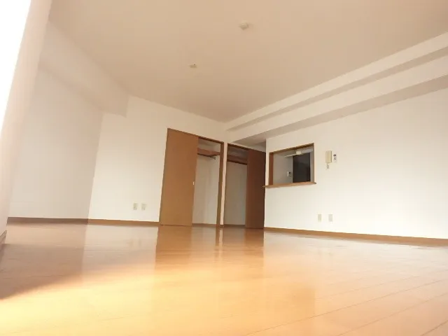 Will Terrace Shindaita - Interior - ["Flooring", "Floor", "Wall"]