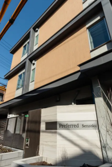 Preferred Senzoku - Exterior - ["Glass", "Daylighting"]