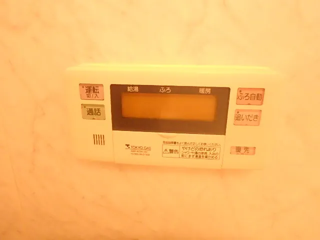Ecology Asakusa Bridge Residence - Interior - ["Temperature", "Clock", "Gas"]