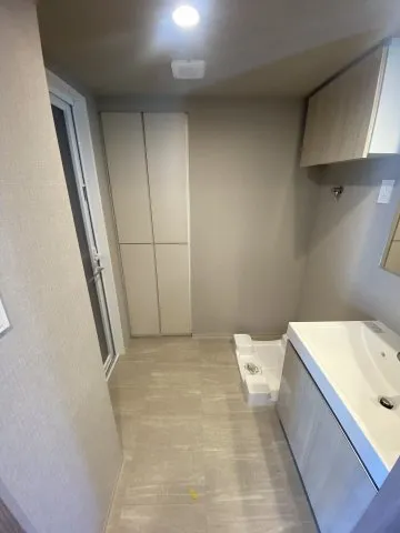 Proud Flat Tsukishima Avenue - Interior - ["Sink", "Fixture", "Lighting"]