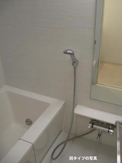 Comforia HIgashi-IKebukuro  - Interior - ["Plumbing fixture", "Bathroom", "Bathtub"]